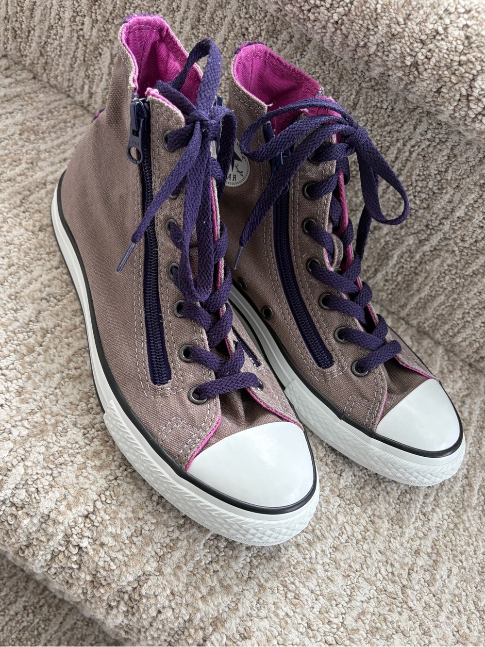 Converse high top brown purple cheetah print heels. Women’s size 7.